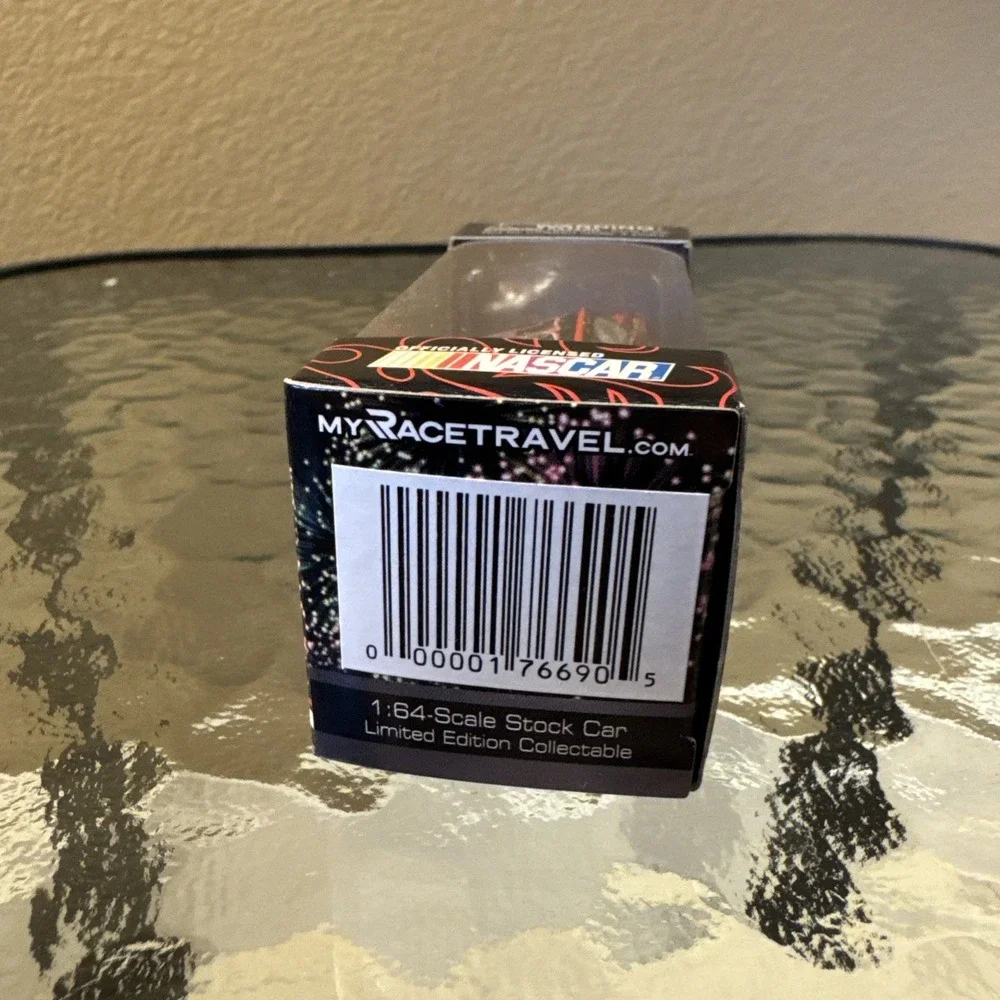 Daytona International Speedway July 2012 Coke‎ Zero Sugar 400 1/64 Die Cast Car